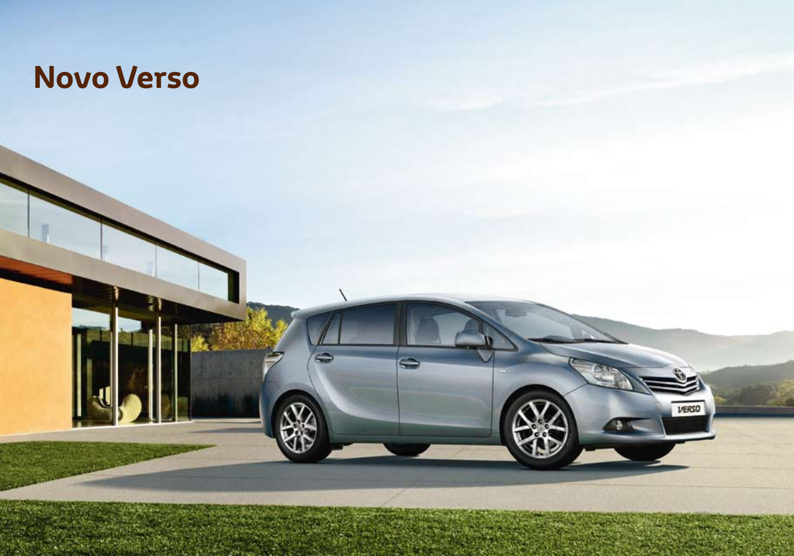 Toyota VERSO BROCHURE